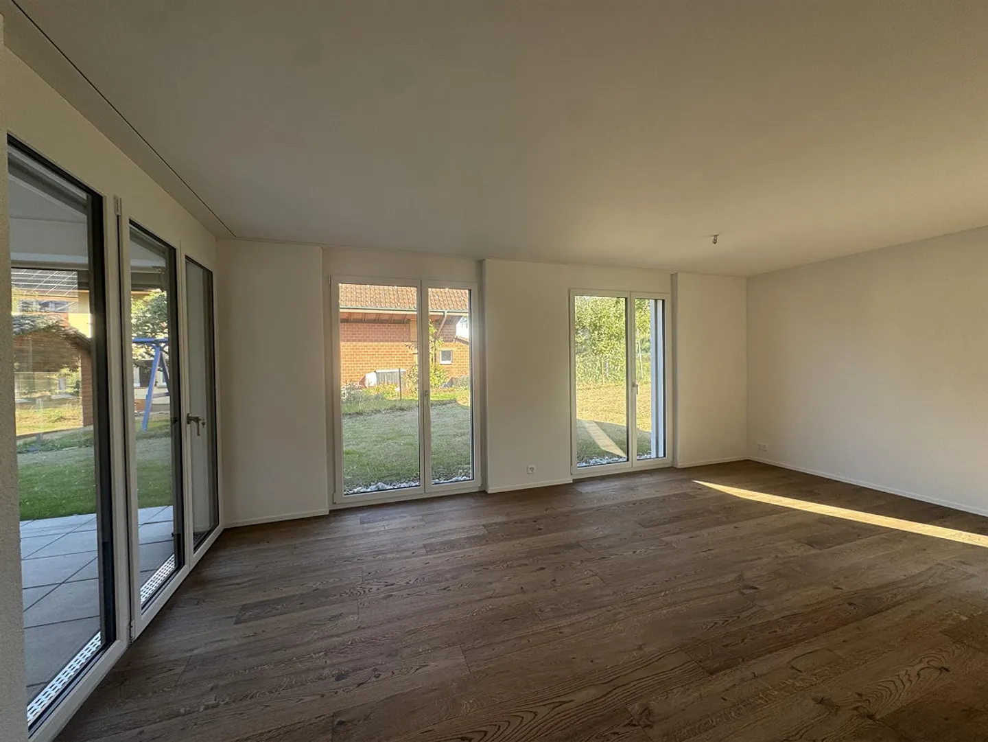 First occupancy with garden in Reinach AG - Photo 4 of 15