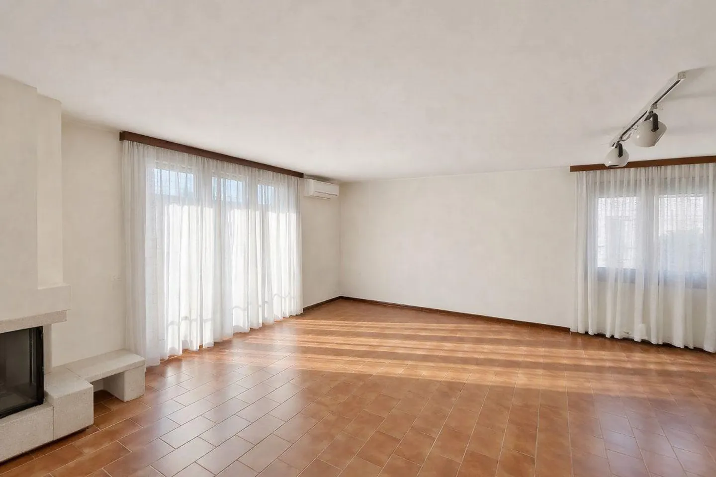 Single-family house with garden and open view - Photo 2 of 17