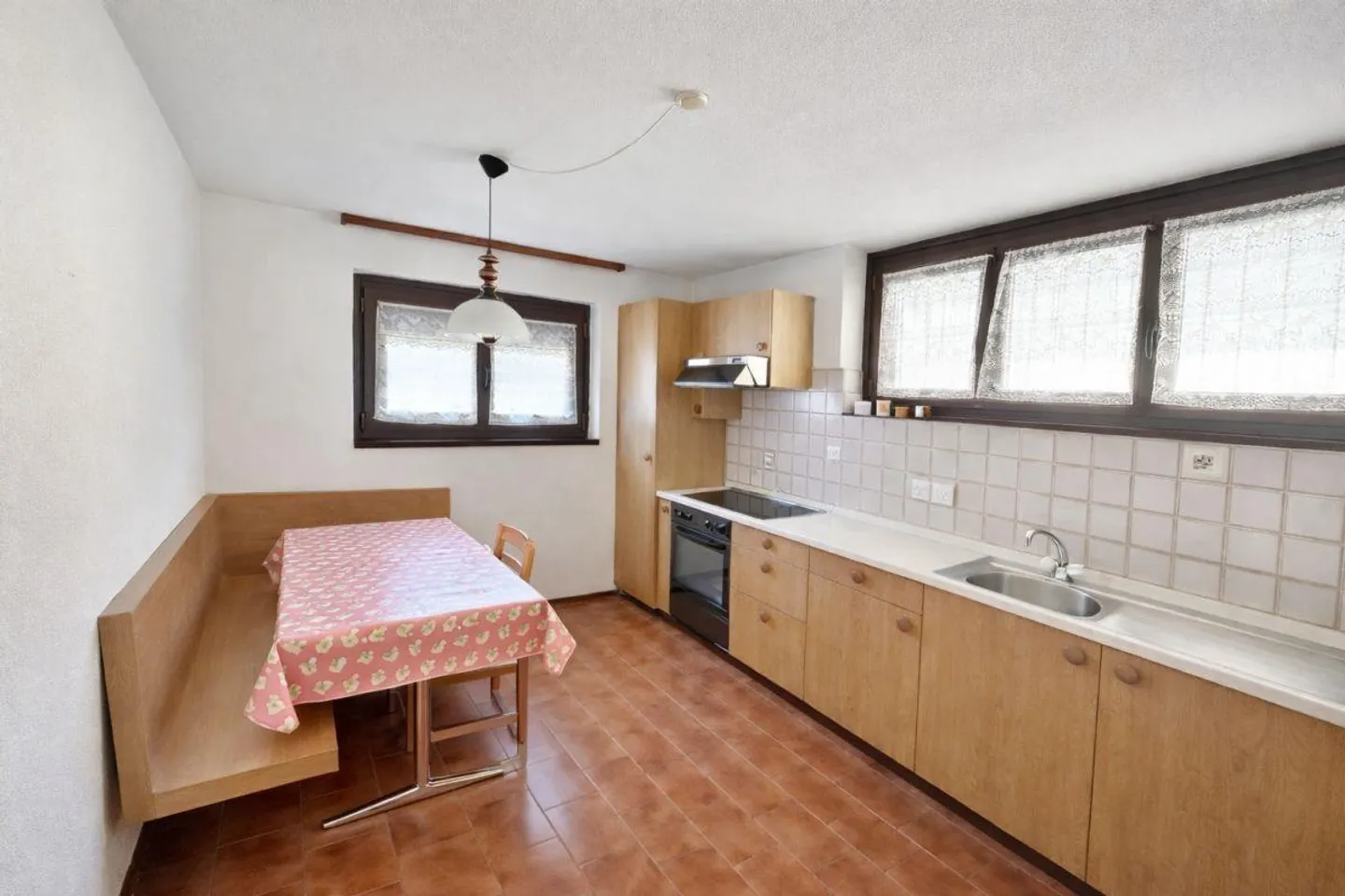 Single-family house with garden and open view - Photo 8 of 17