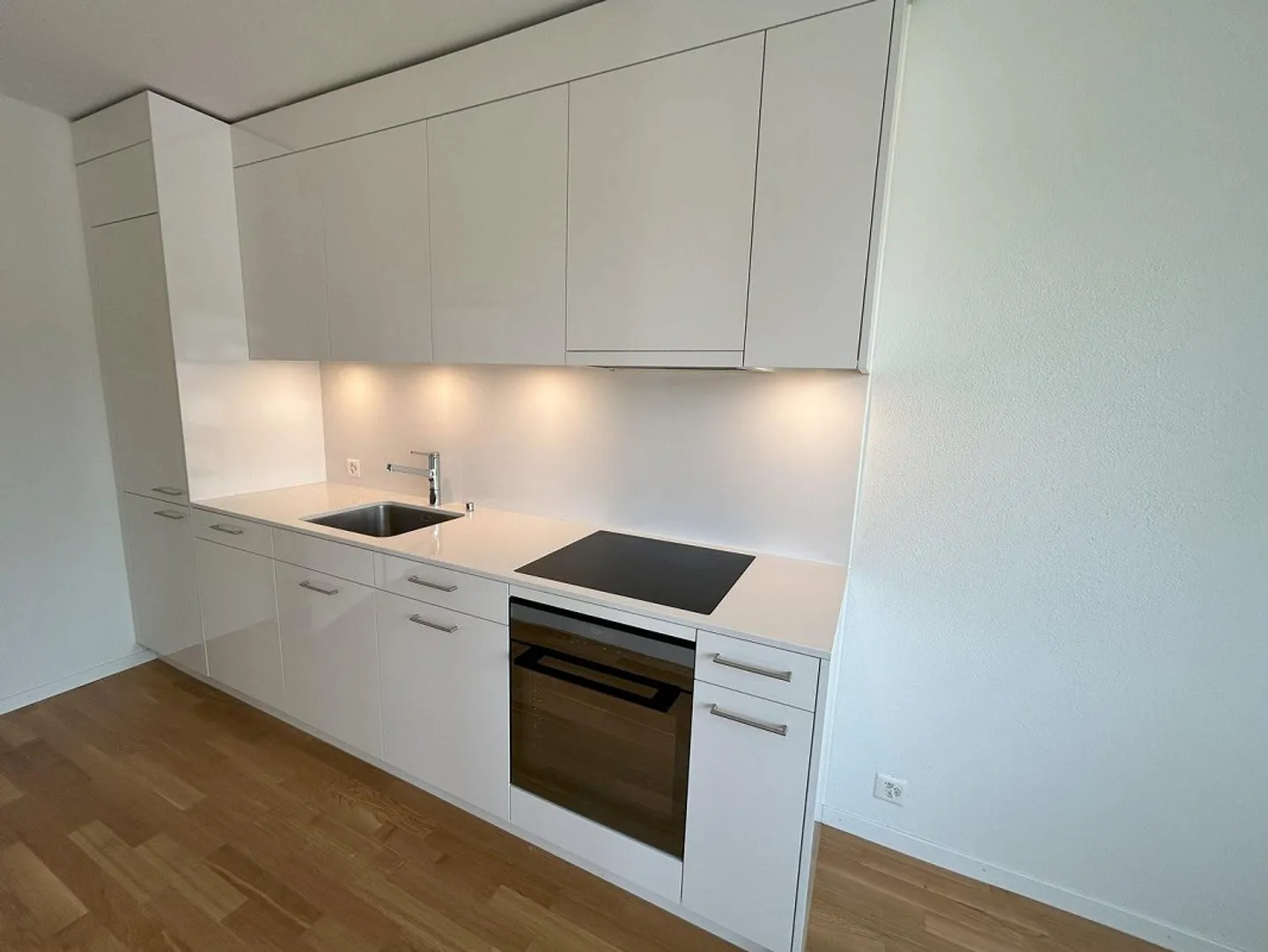 Studio apartment in a central location - Photo 1 of 7