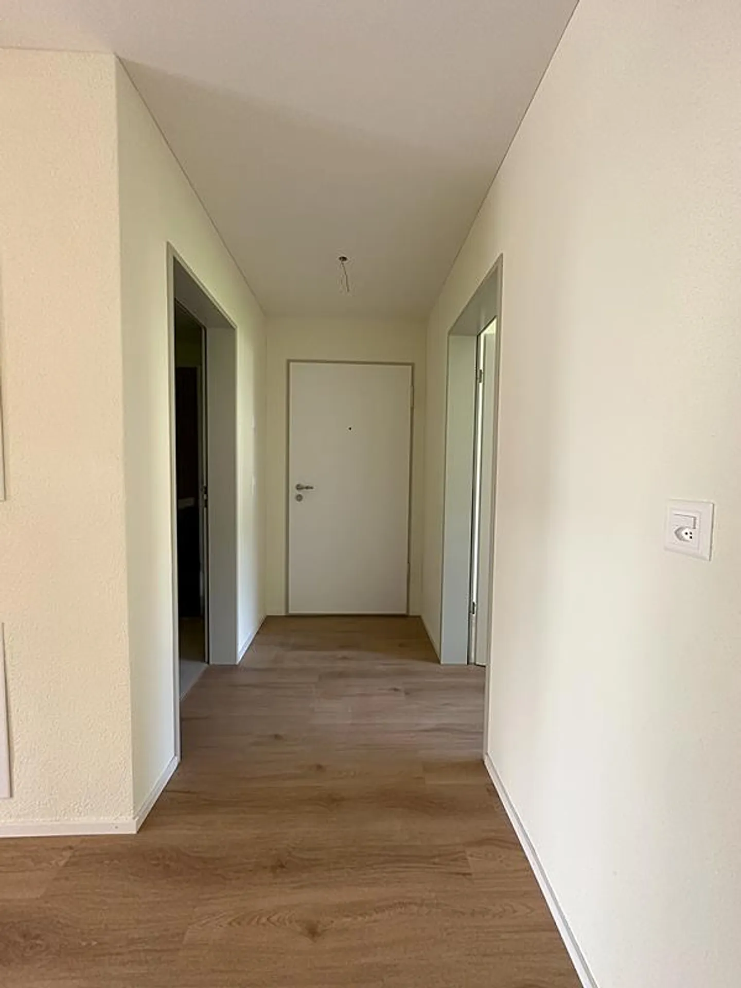 Arriver et se sentir chez soi - Appartement de 3,5 pièces dans la verdure - Photo 7 sur 10