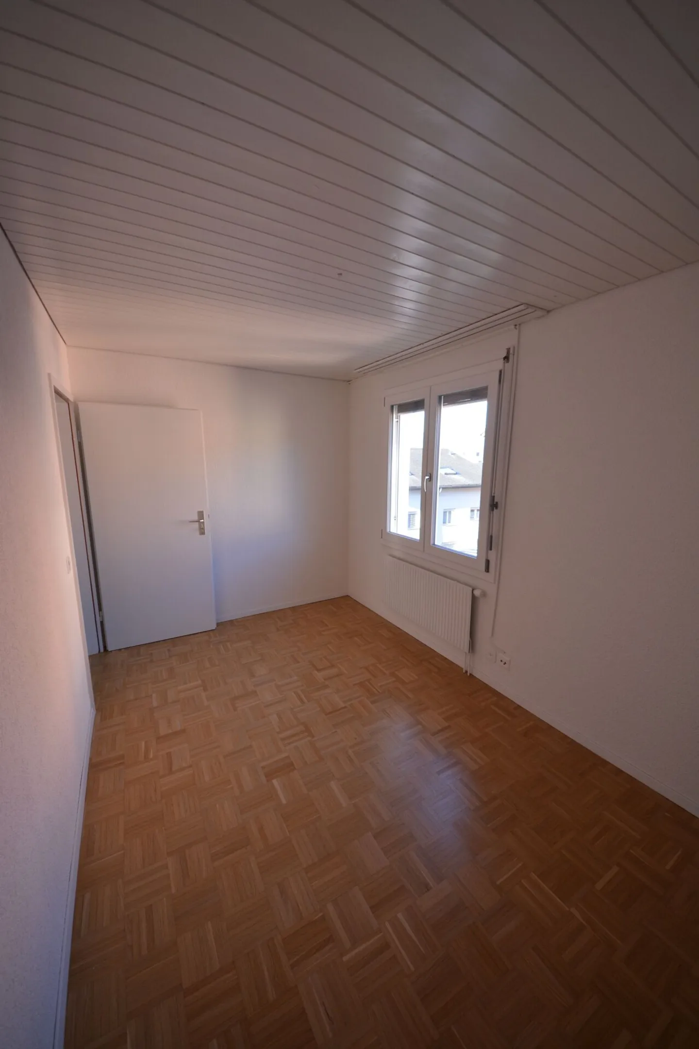 Familienfreundliche Wohnung im Grünen - Foto 7 von 13