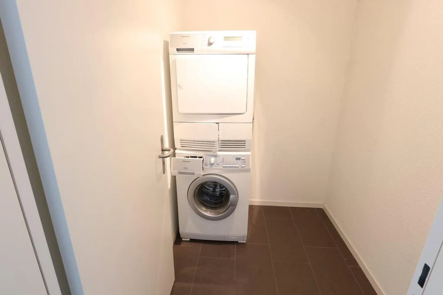 Modernes Apartment in Solothurn - Foto 9 von 12