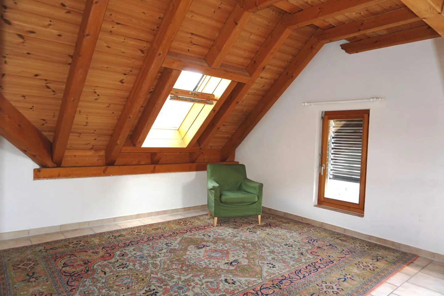 Gemütliche 3 1/2-Zimmer-Dachwohnung - Foto 3 von 11