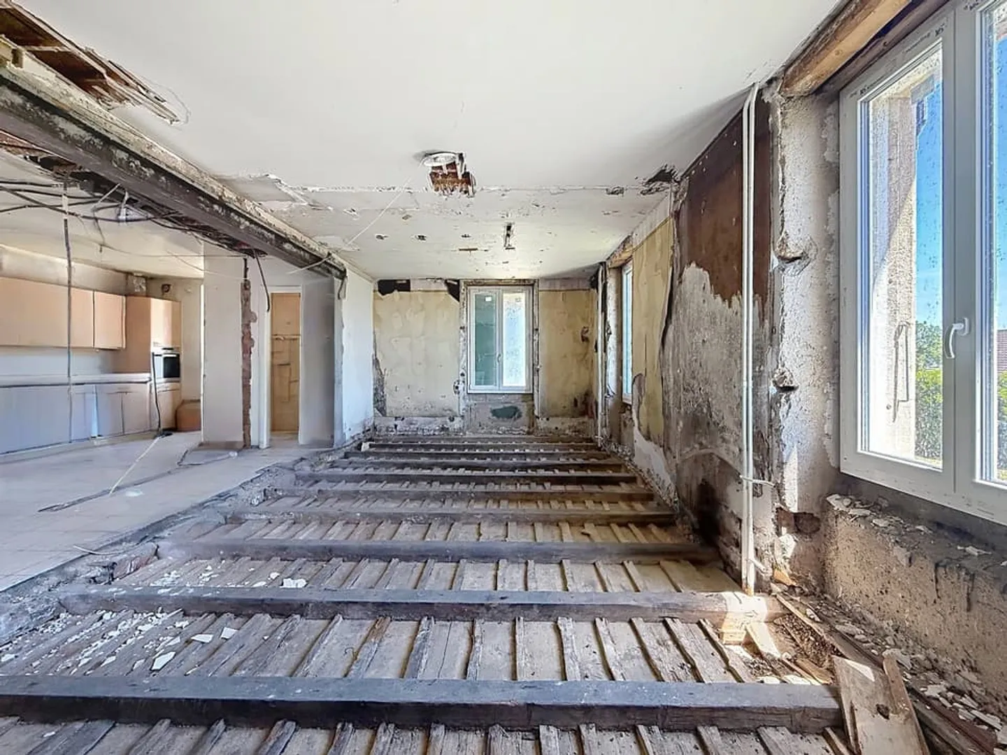 Villa à rénover à Cressier - Photo 3 sur 13