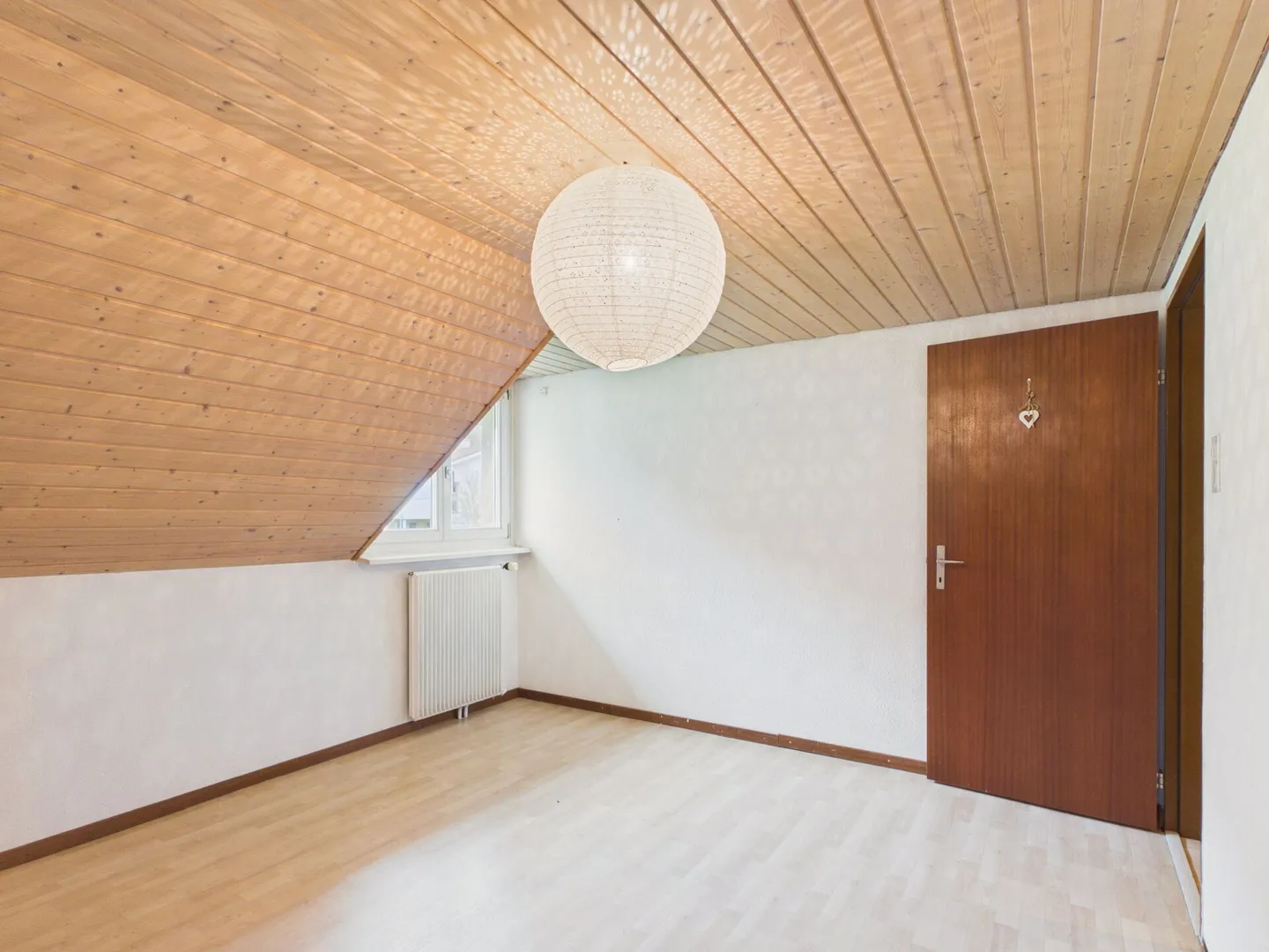 Grosszügige 5-Zimmer-Wohnung - Foto 6 von 16