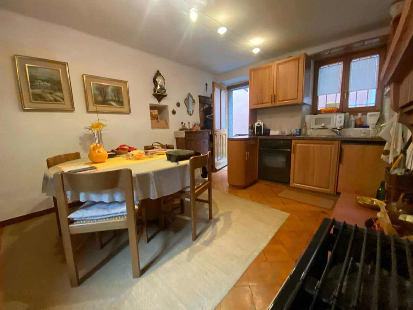 casa nel nucleo di 3 1/2 locali molto tranquilla e vista - Foto 6 di 25