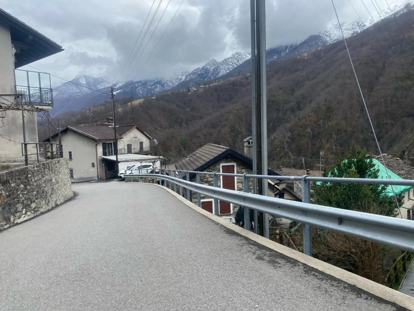 casa nel nucleo di 3 1/2 locali molto tranquilla e vista - Foto 25 di 25