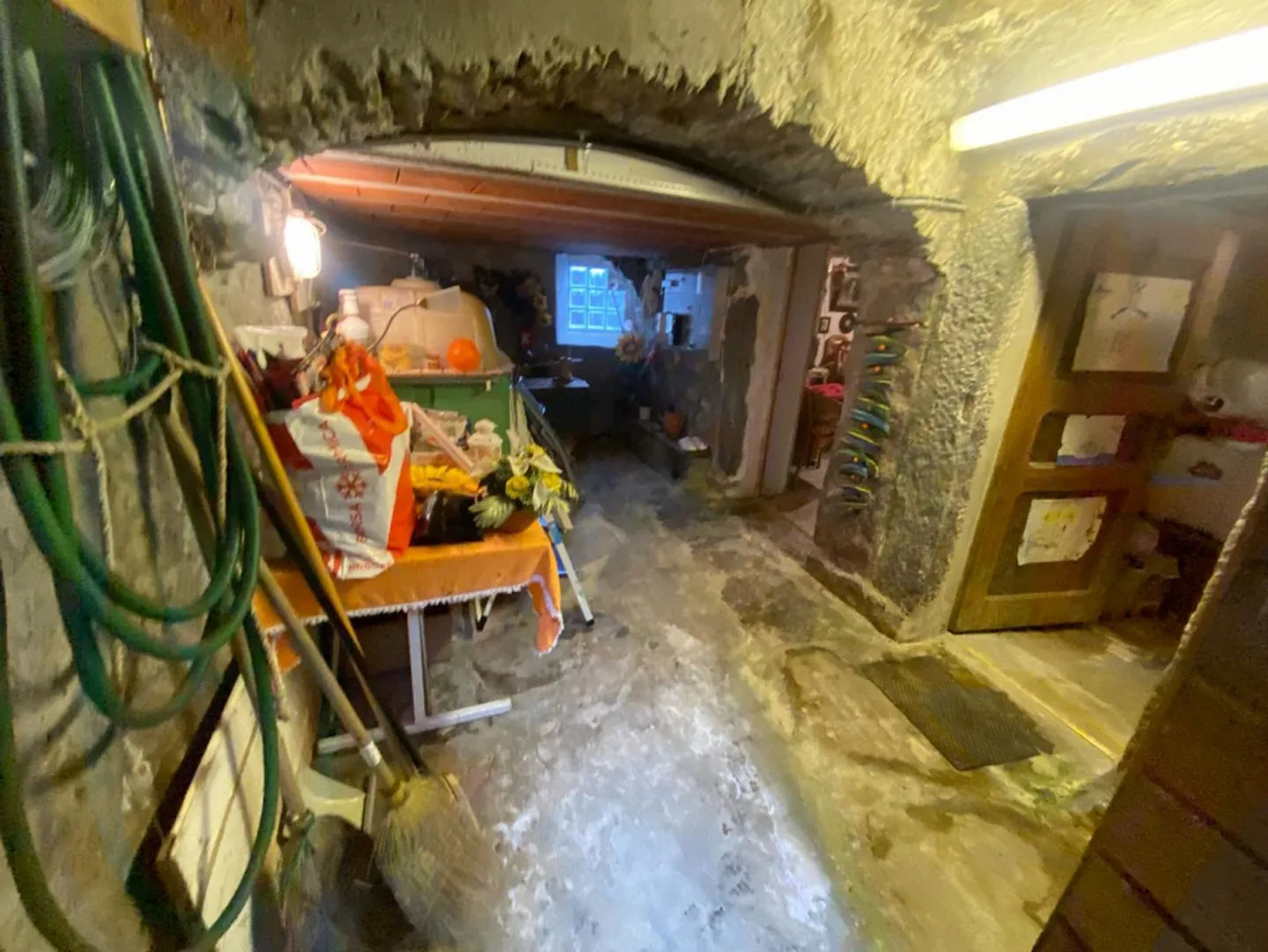 casa nel nucleo di 3 1/2 locali molto tranquilla e vista - Foto 17 di 25