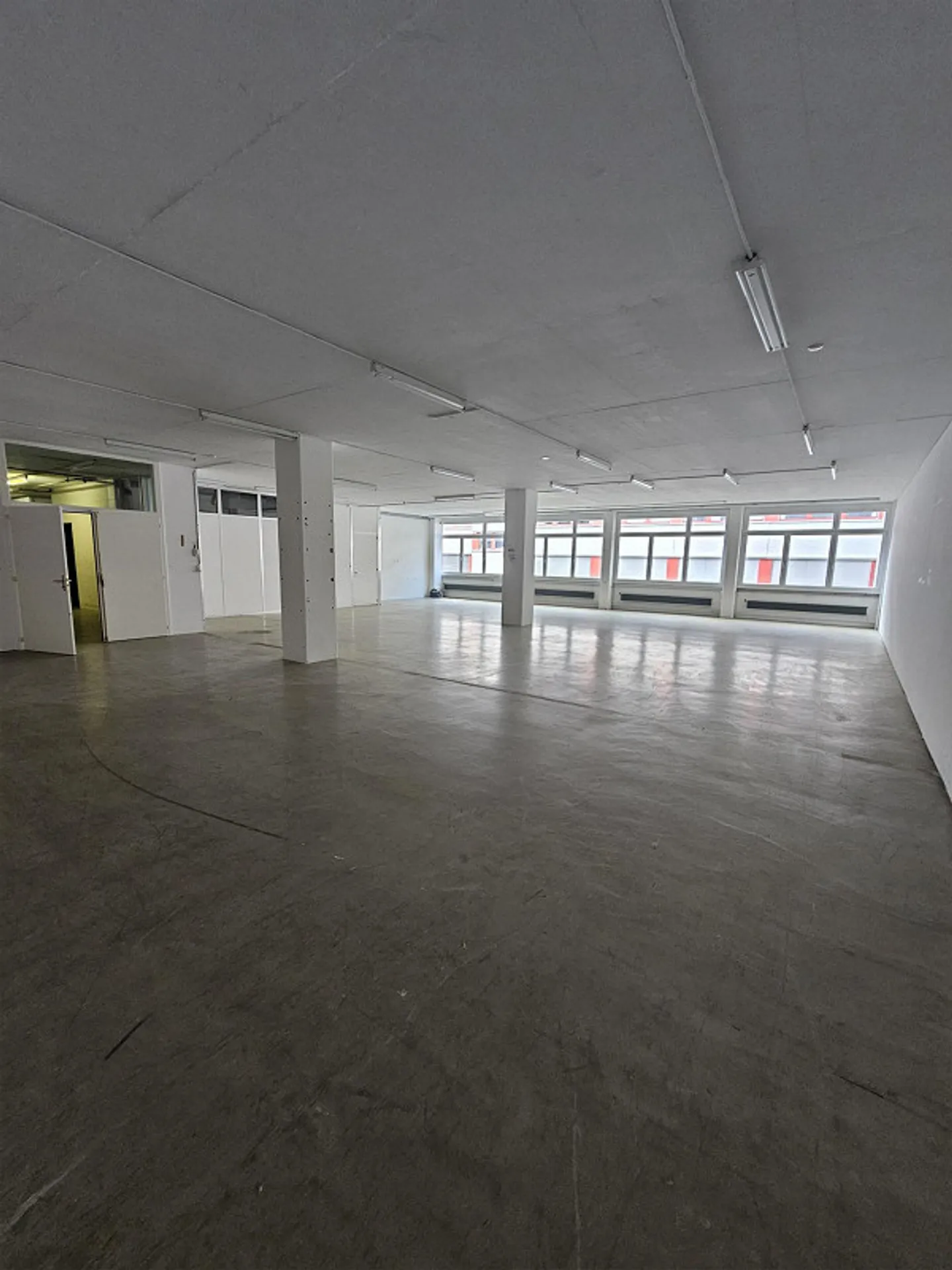 Proprietà commerciale a Ebmatingen - Foto 3 di 5