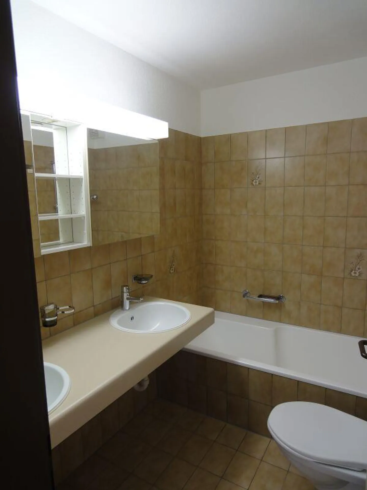 Appartamento 3 1/2 locali con camino - Foto 3 di 5