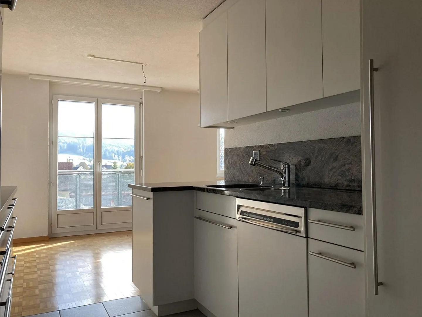 Appartement confortable avec jardin d'hiver - Photo 4 sur 13