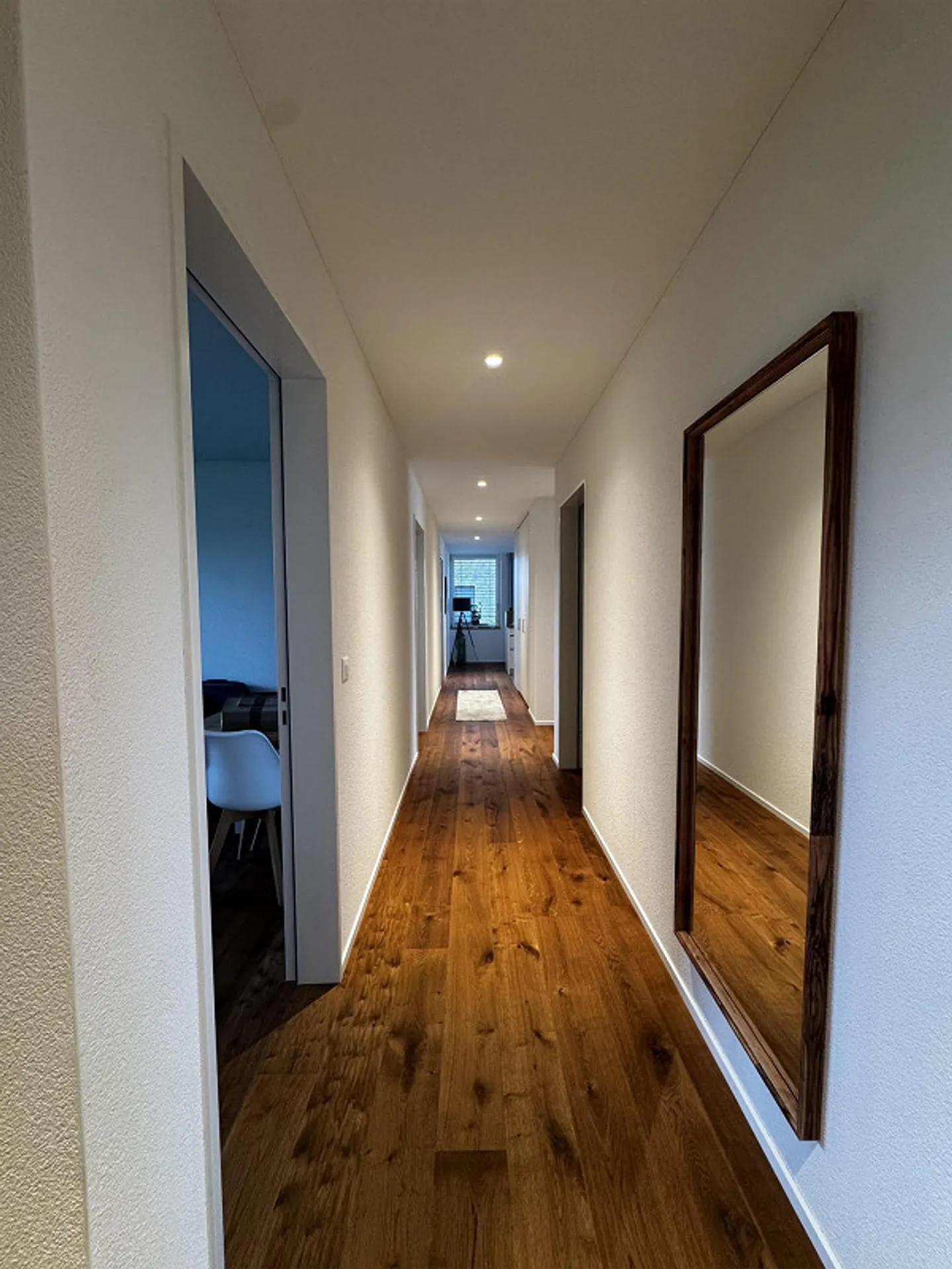 Recherche de locataire – Appartement neuf 4.5 pièces (2022) avec vue sur le lac à Rapperswil-Jona - Photo 5 sur 9