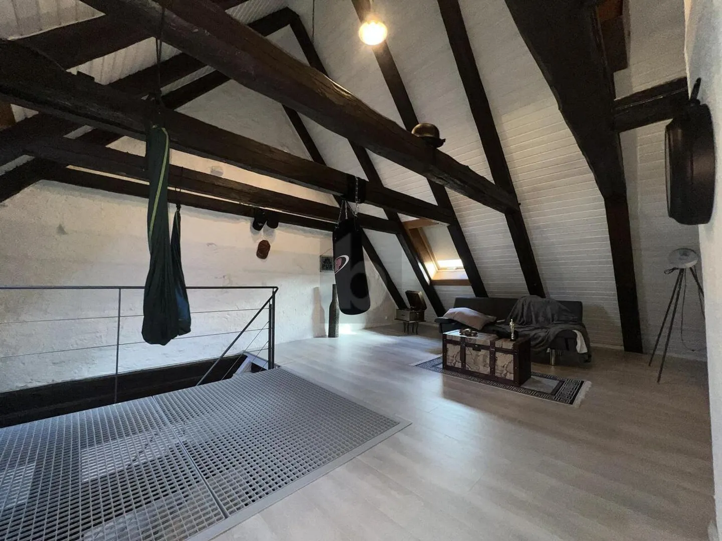 DUPLEX DI UN TIPO INUSUALE - CHARME E SPAZIO - Foto 3 di 6