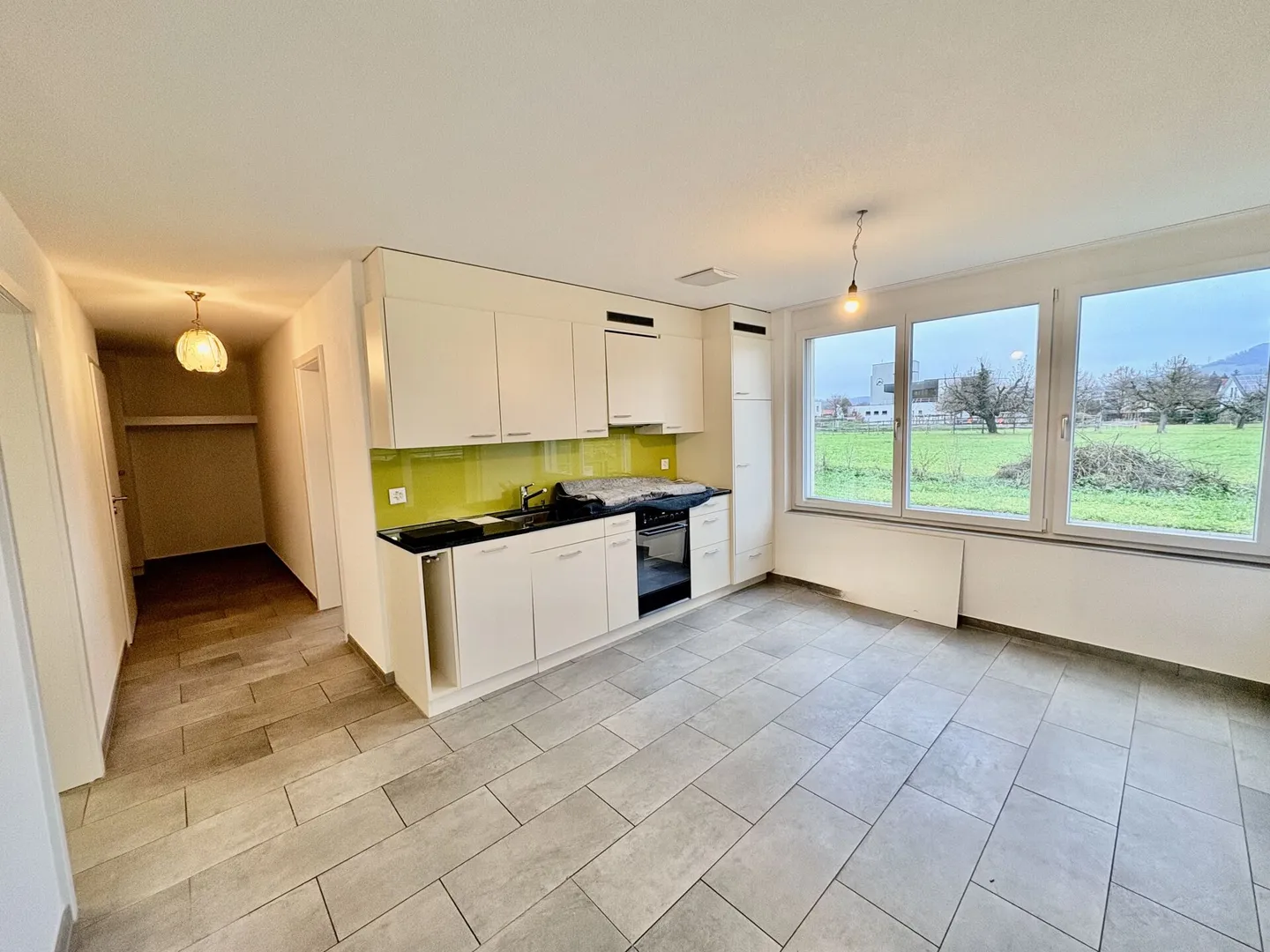 Appartamento al piano terra di 2,5 stanze con grande giardino a Gipf-Oberfrick - Foto 4 di 9