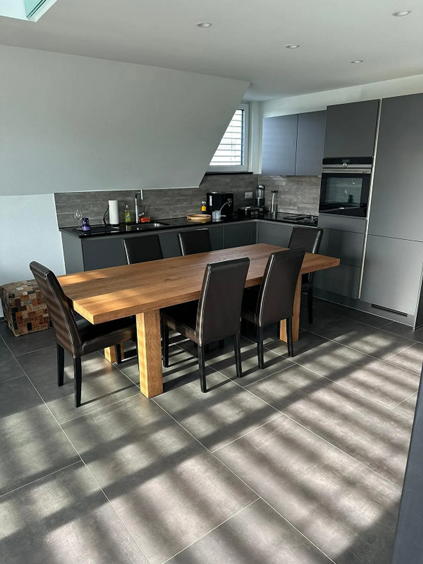 Exclusive and high-quality maisonette apartment with many extras - Photo 2 of 9