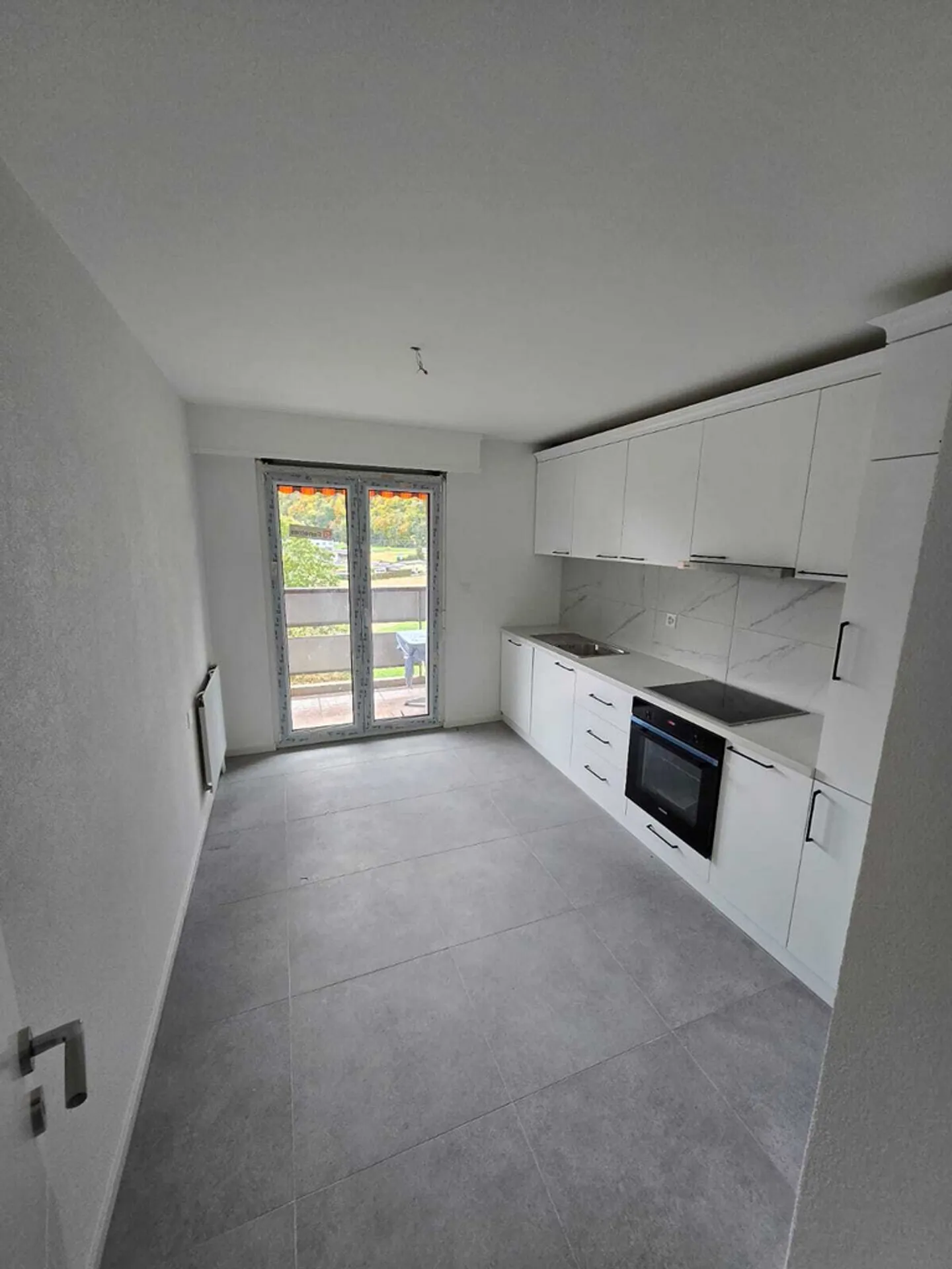 Superbo appartamento ristrutturato di 4,5 locali - Foto 5 di 8