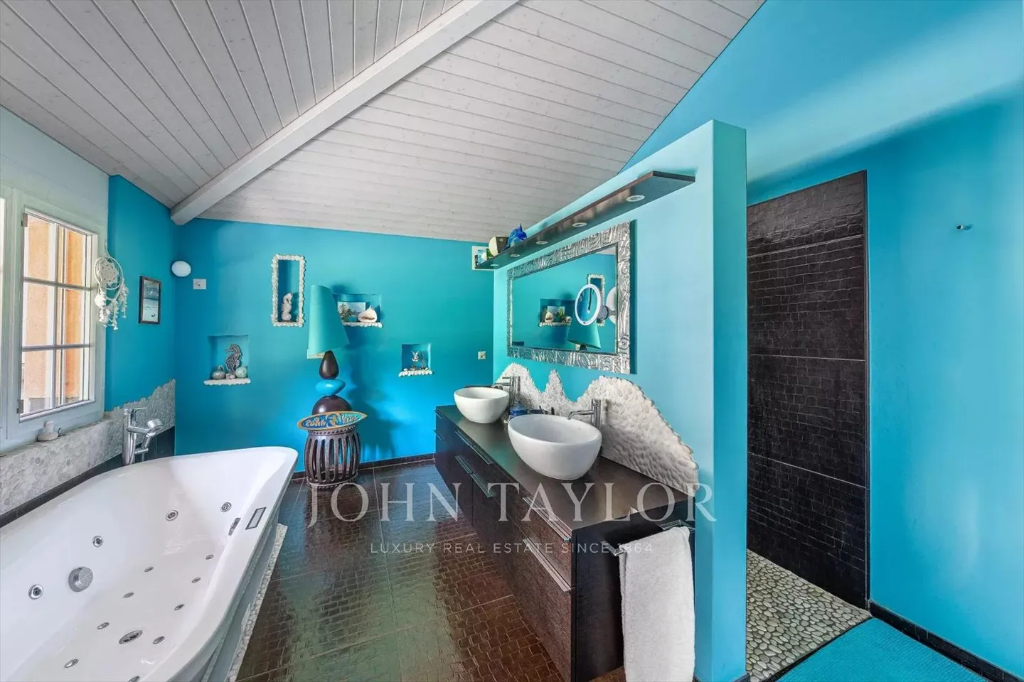 Außergewöhnliches Eigentum - Foto 11 von 13