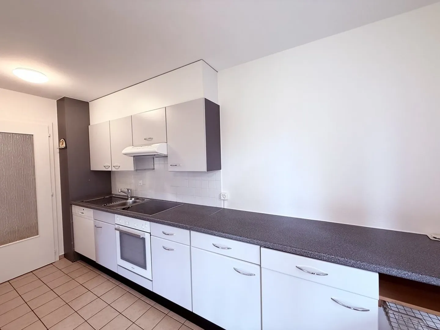 Appartement Charmant avec Conciergerie - Photo 5 sur 9