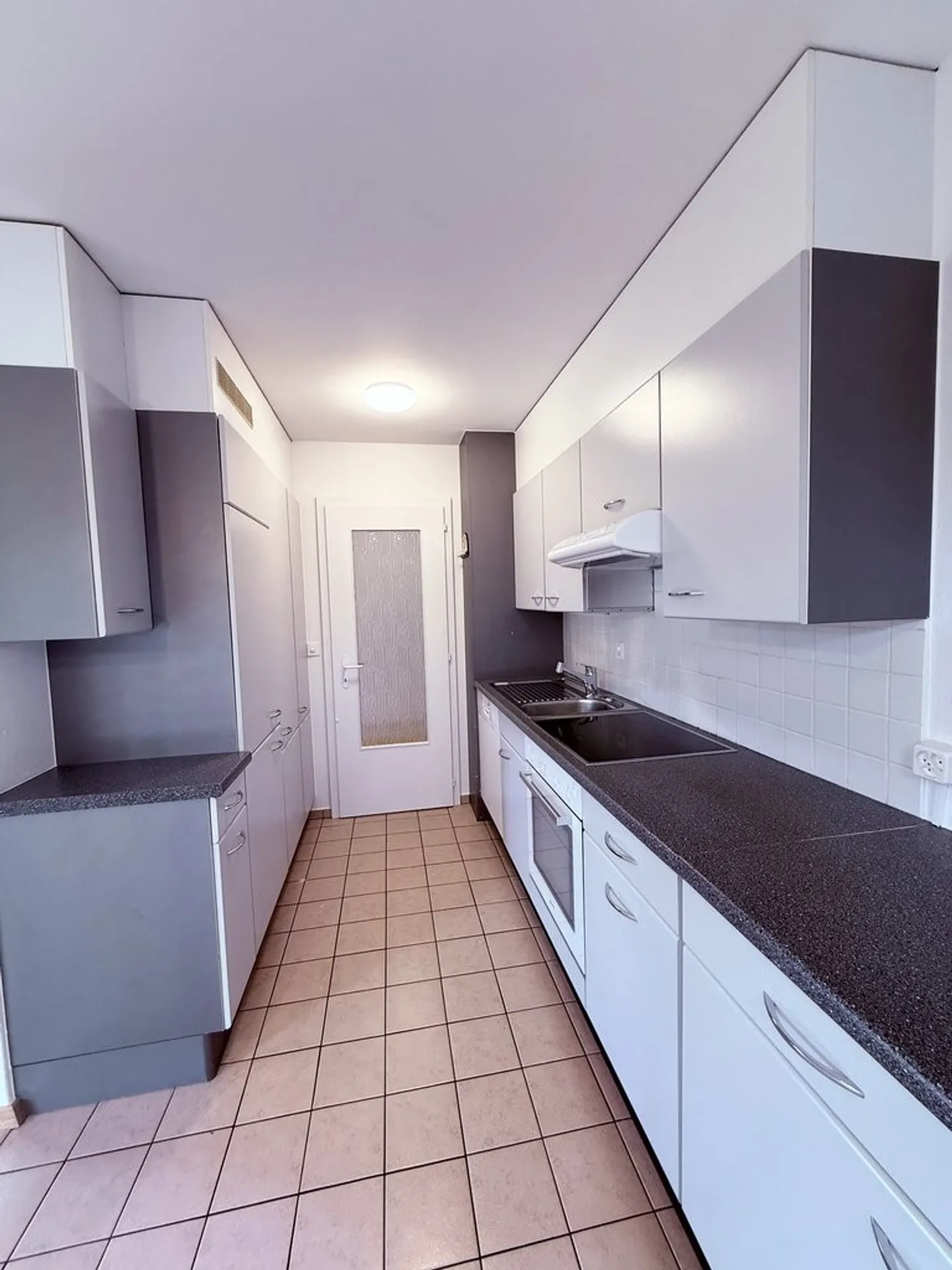Appartement Charmant avec Conciergerie - Photo 6 sur 9