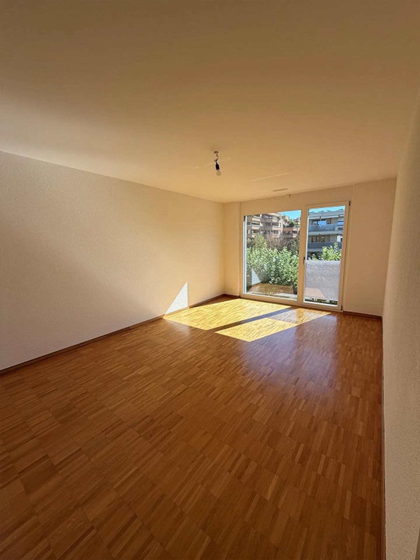 Bright apartment with sunny balcony - Photo 10 of 11