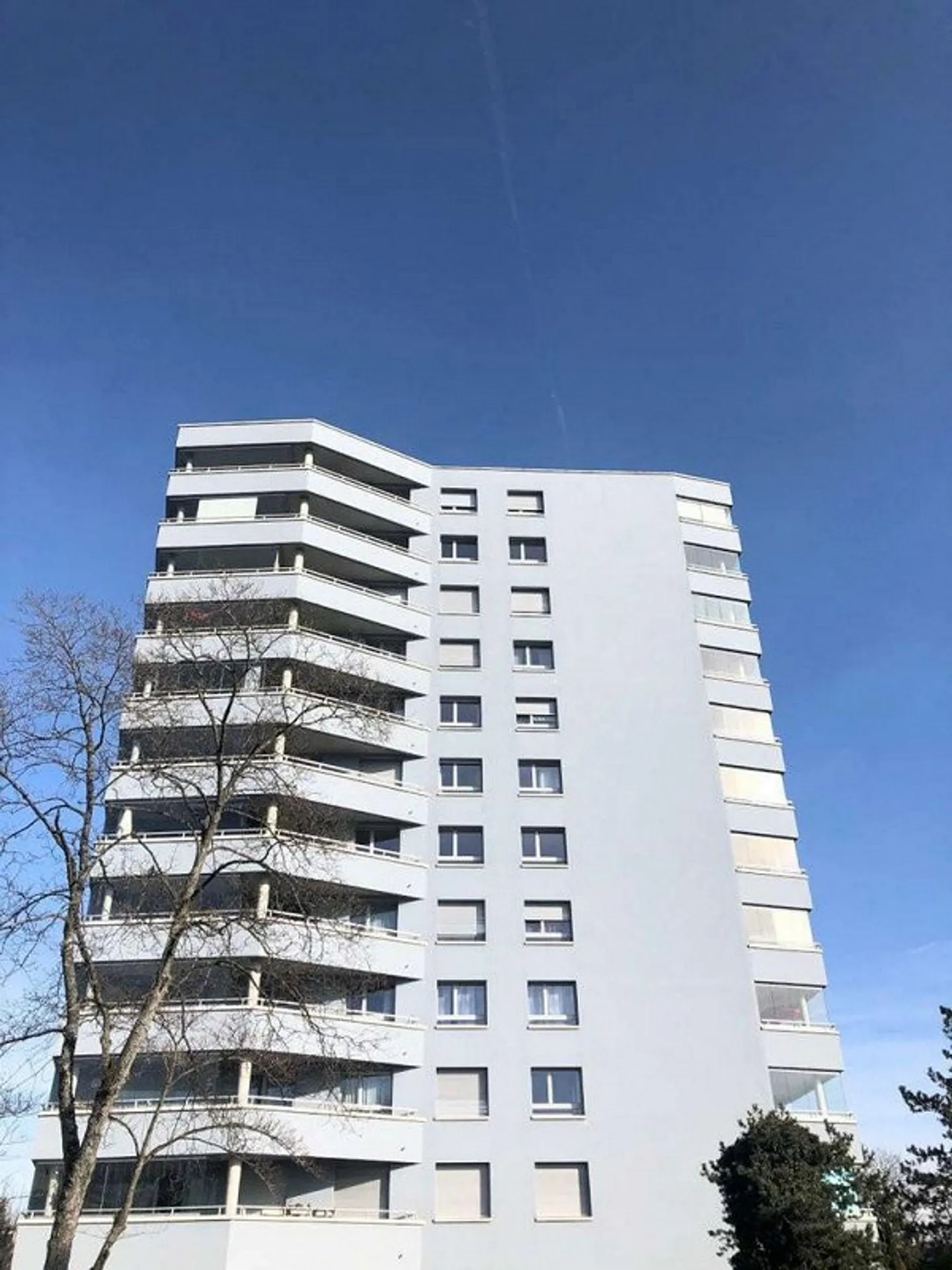 Living with a View - Your New Home in the Best Location in Solothurn - Photo 1 of 9