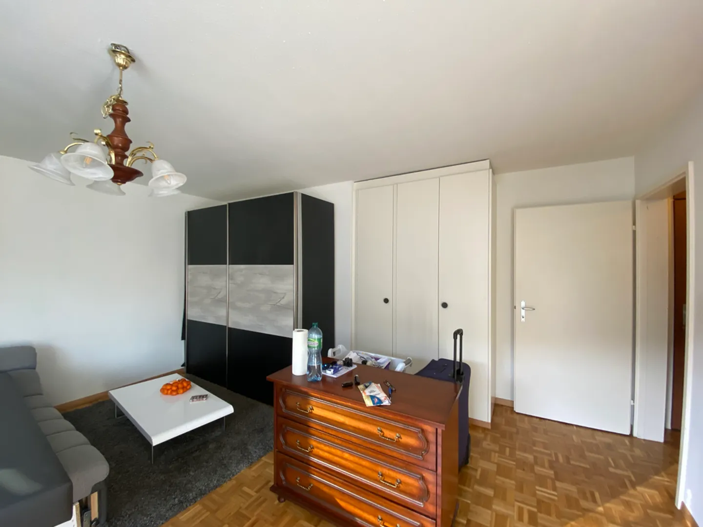 1.5 Room Apartment - Photo 2 of 5