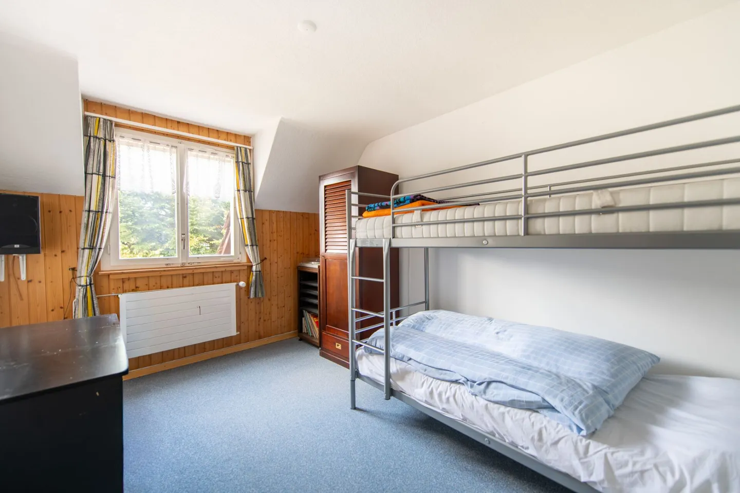 Maison attrayante à deux familles avec grand jardin - idéale pour les familles ou la vie intergénérationnelle - Photo 16 sur 28