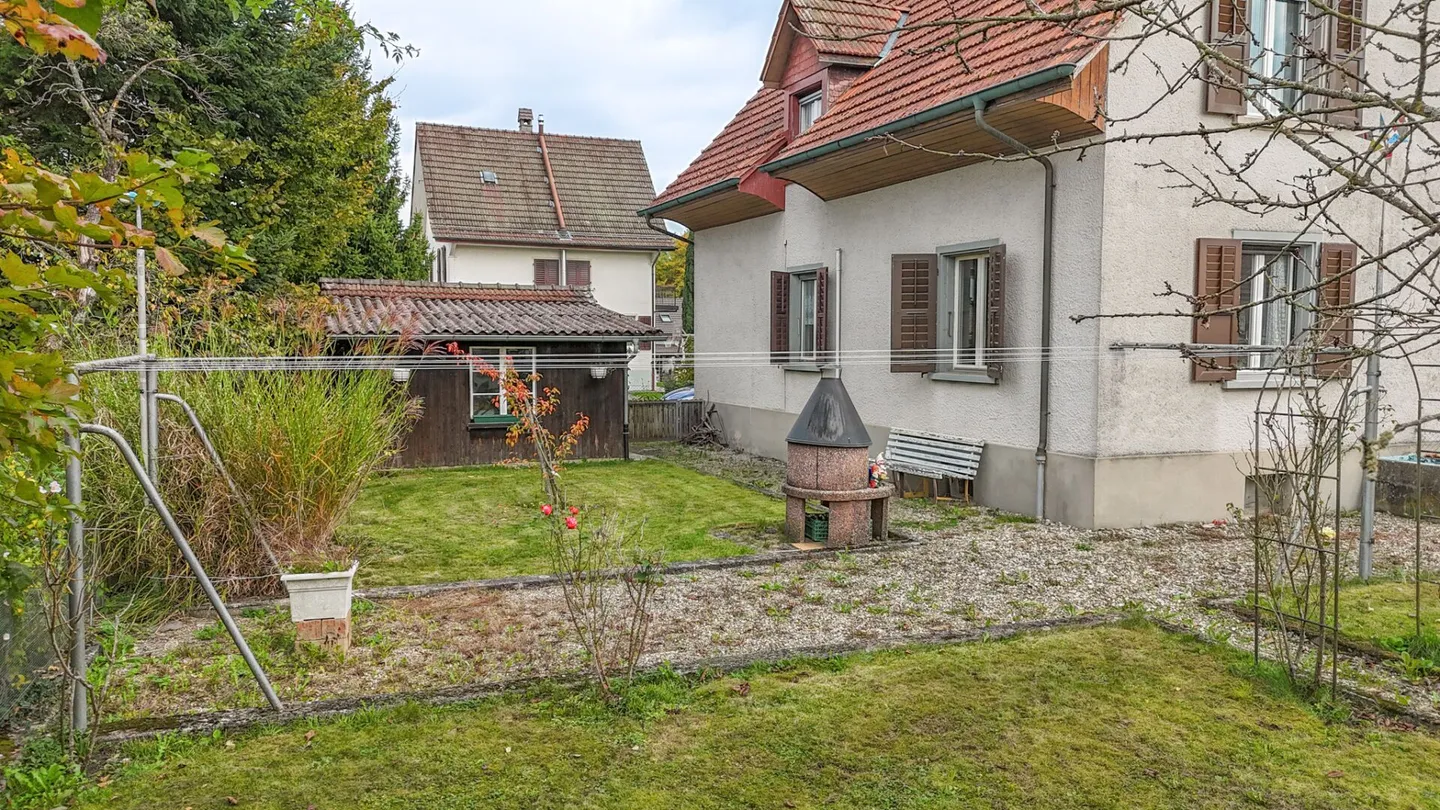 Maison attrayante à deux familles avec grand jardin - idéale pour les familles ou la vie intergénérationnelle - Photo 21 sur 28