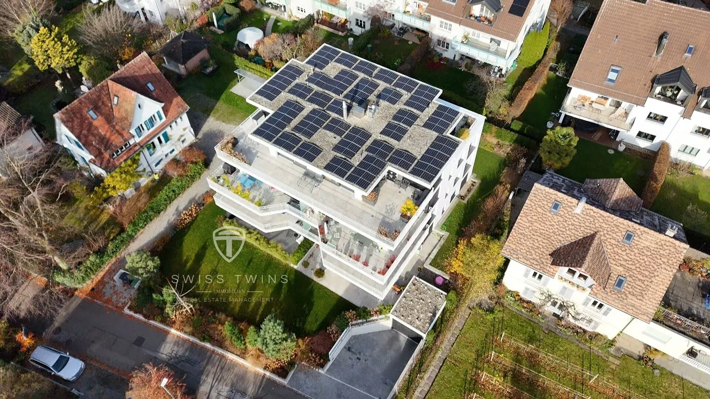 Hochwertige 4.5 Zimmer Residenz in Uetikon mit Garten - Modernes Wohnen mit besonderem Flair - Foto 1 von 20