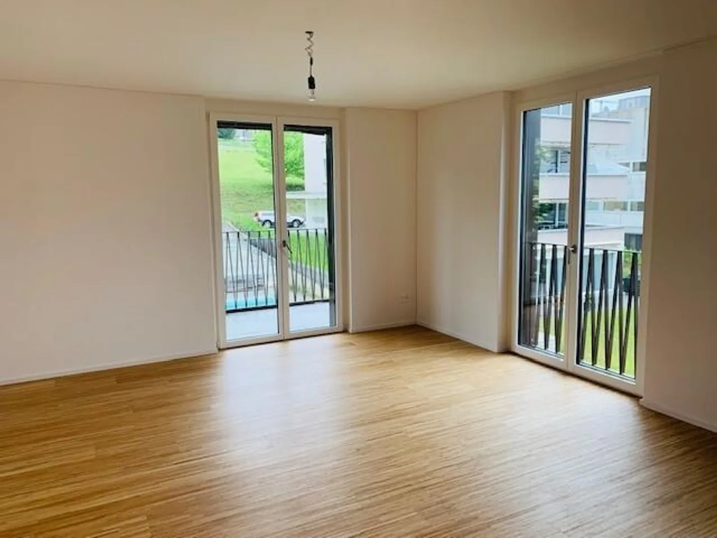 Bright 1.5-room apartment with charm in the heart of Küsnacht - 3rd floor - Photo 4 of 8