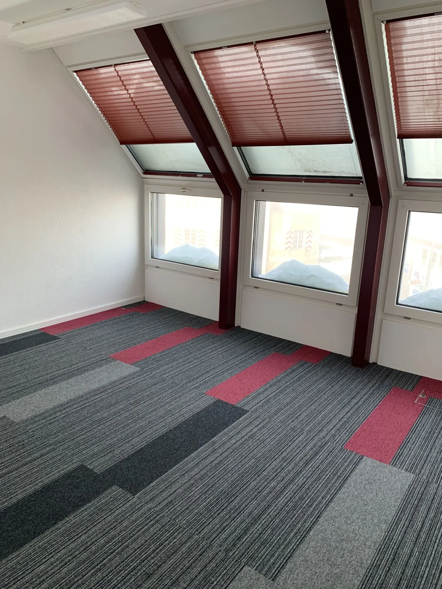 Commercial space for rent in the center of Saignelégier - Photo 4 of 4