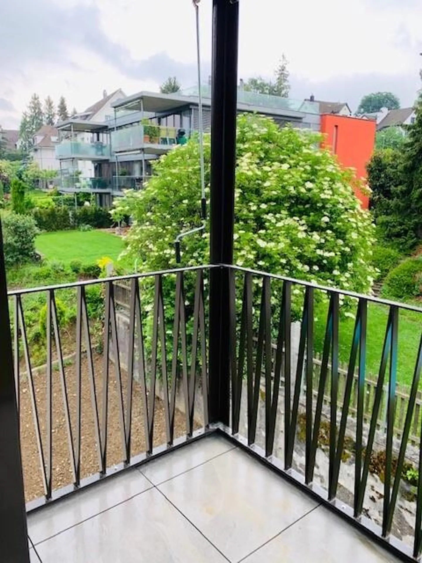 Bright 1.5-room apartment with charm in the heart of Küsnacht - 3rd floor - Photo 8 of 8