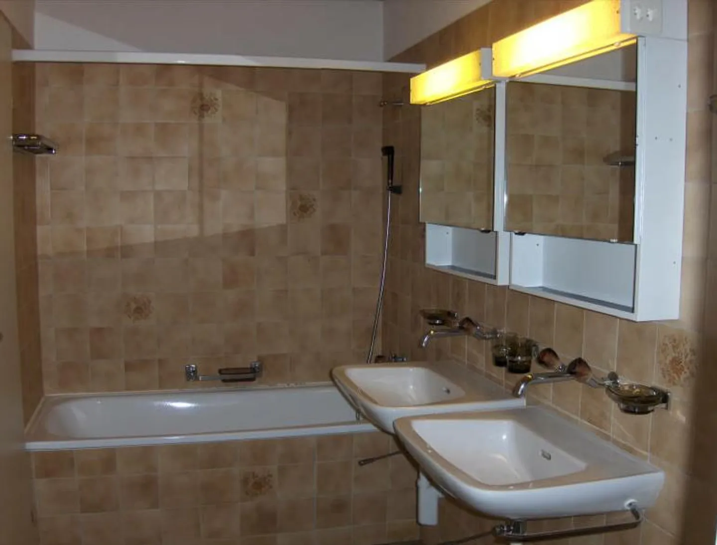 Central apartment for rent in Uster - Photo 3 of 5