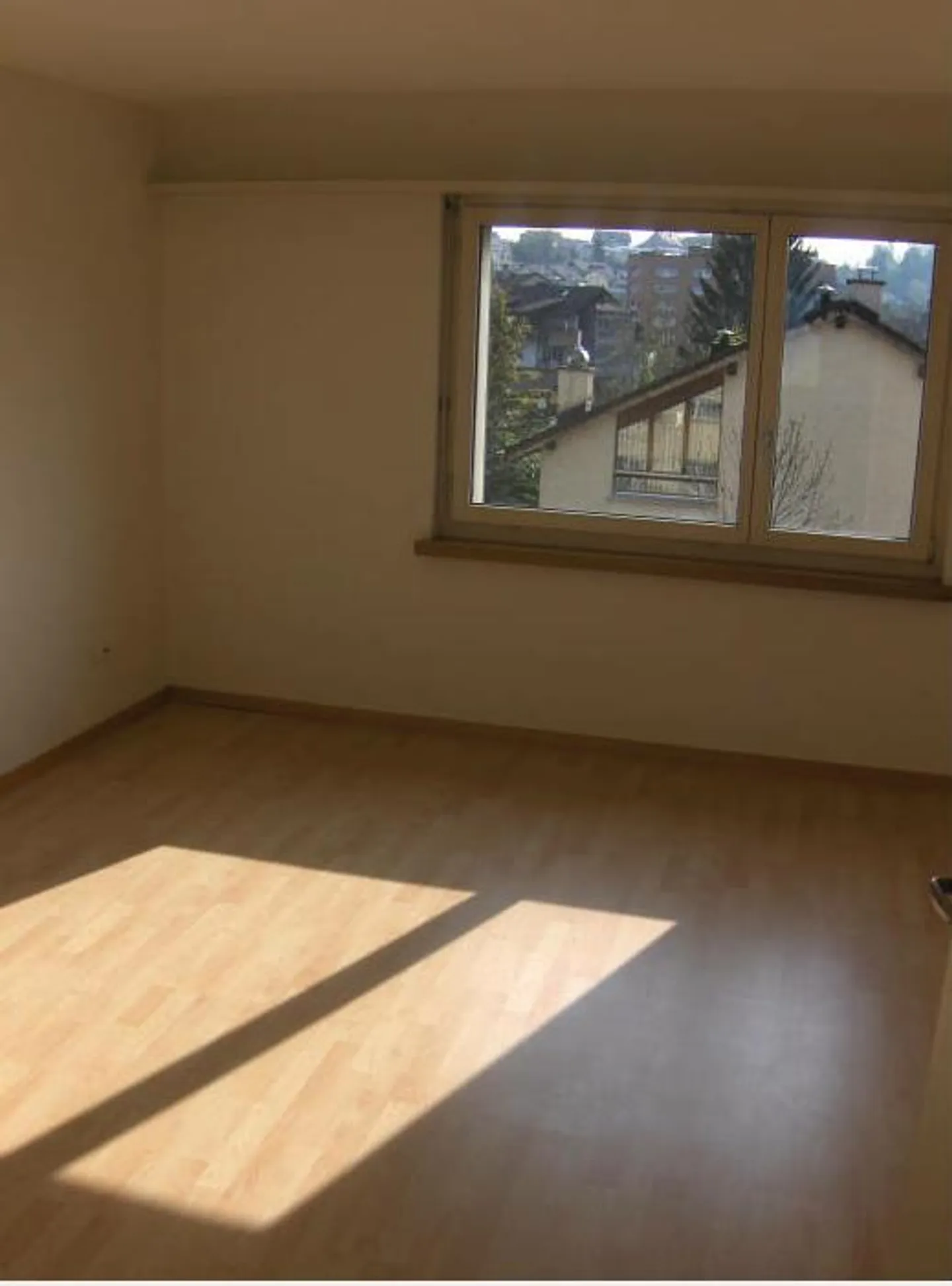 Central apartment for rent in Uster - Photo 4 of 5