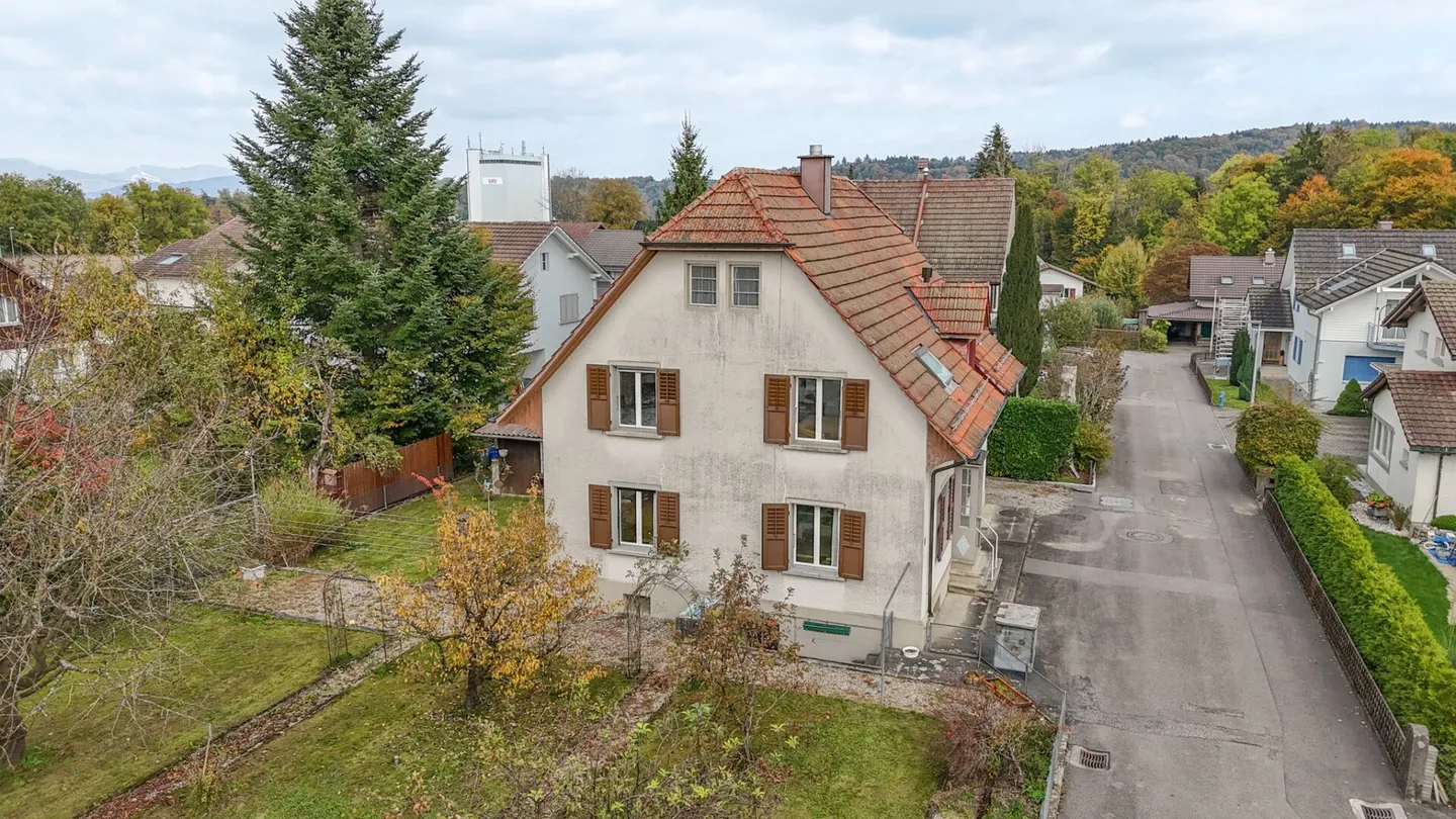 Maison attrayante à deux familles avec grand jardin - idéale pour les familles ou la vie intergénérationnelle - Photo 25 sur 28