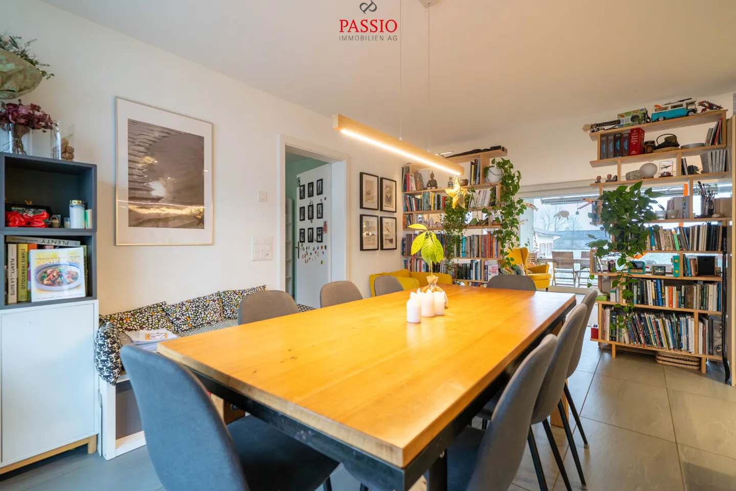 Modern 4.5-room apartment with large balcony and canal view - Photo 7 of 18