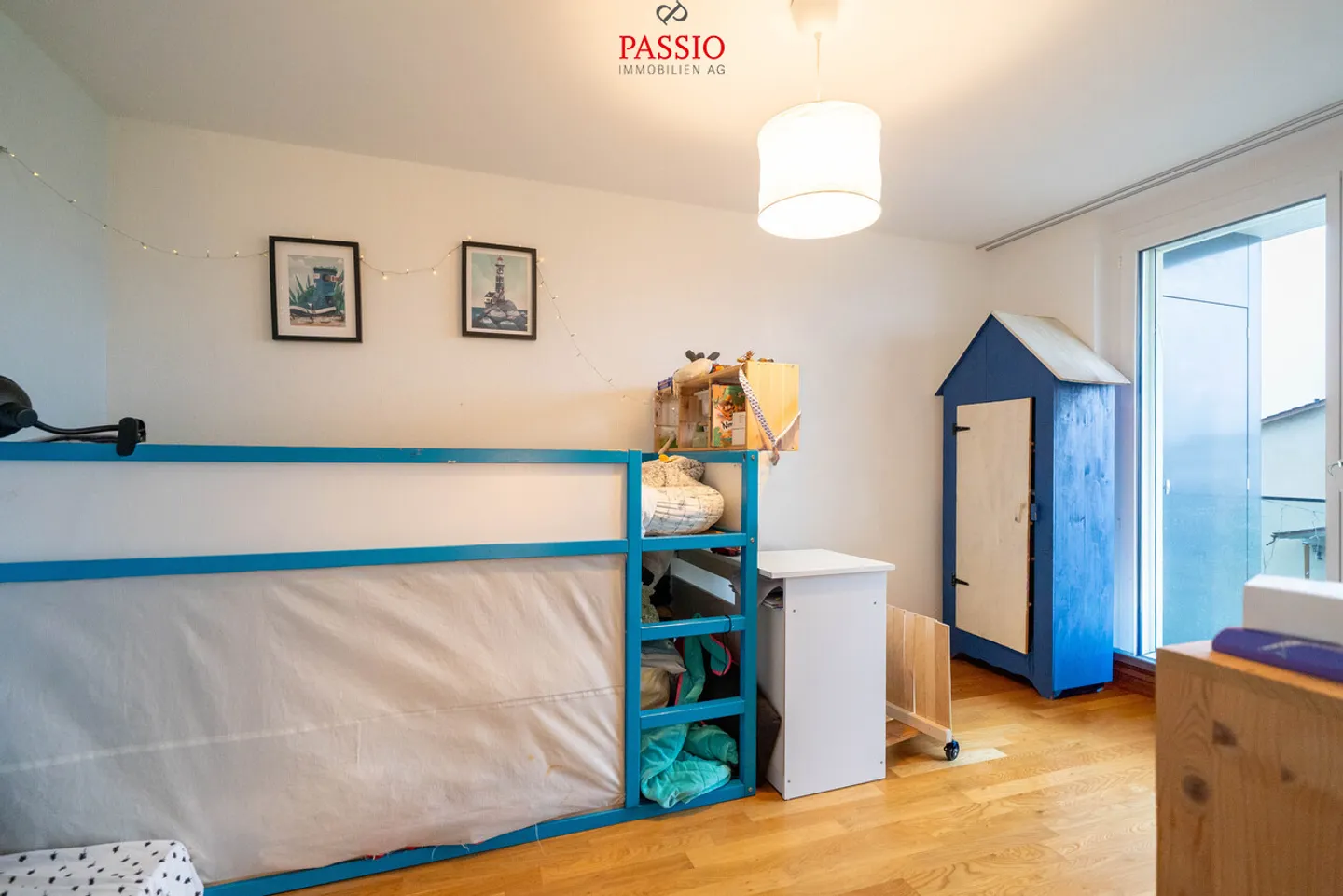 Modern 4.5-room apartment with large balcony and canal view - Photo 17 of 18