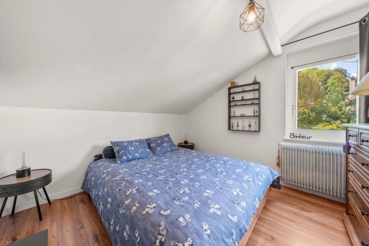 FAMILY VILLA WITH POOL IN THE HEART OF LUCENS - Photo 8 of 13