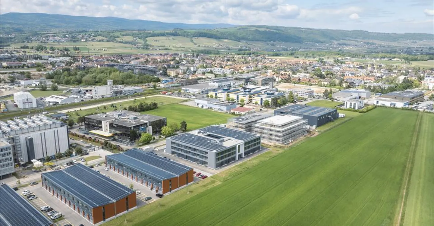 Neu in Gland - Gewerbe - Industriefläche / 300m2 - Foto 1 von 11