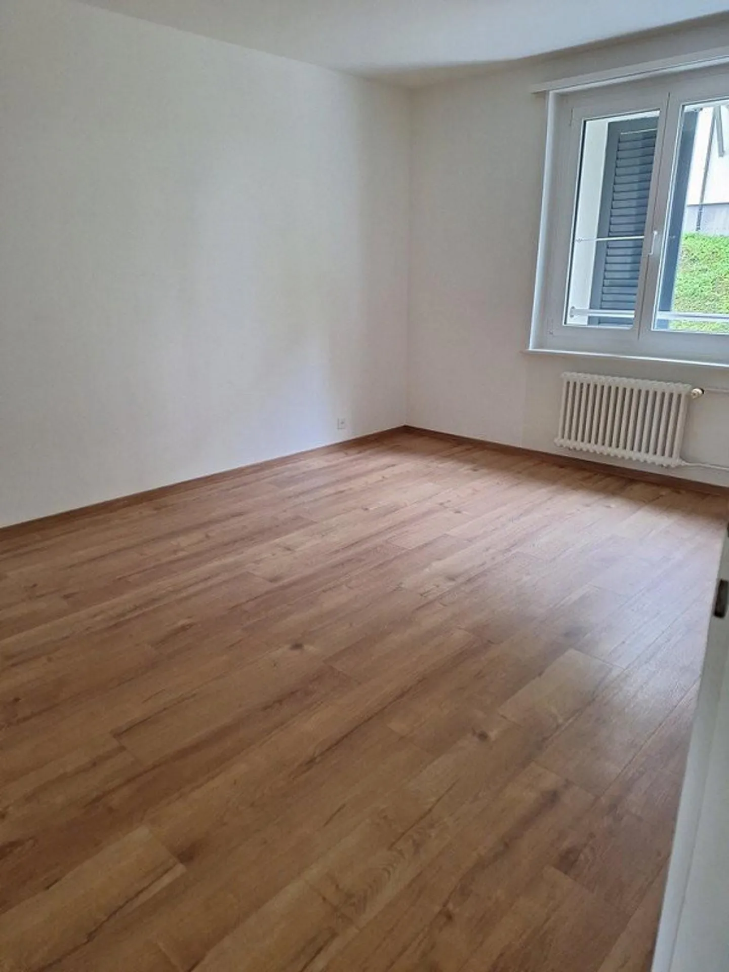 Joli logement dans quartier verdoyant avec jolie vue - Photo 5 sur 6