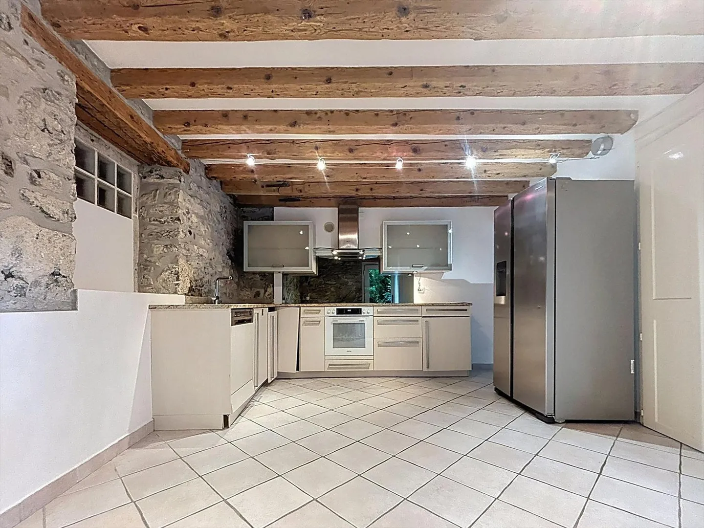 Appartamento in affitto - Foto 4 di 8