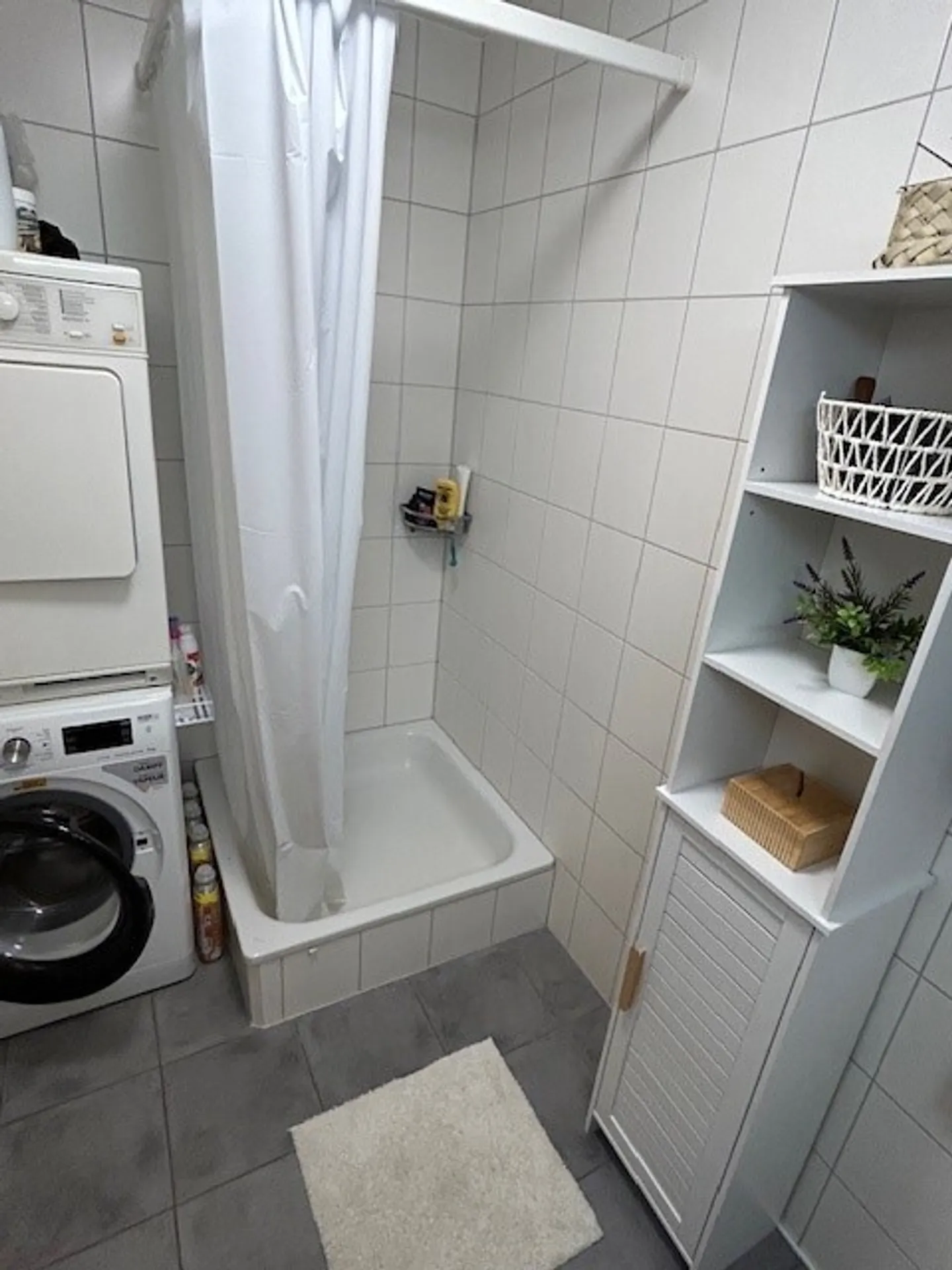 Bel appartement de 2,5 pièces au 2ème étage - Photo 3 sur 3