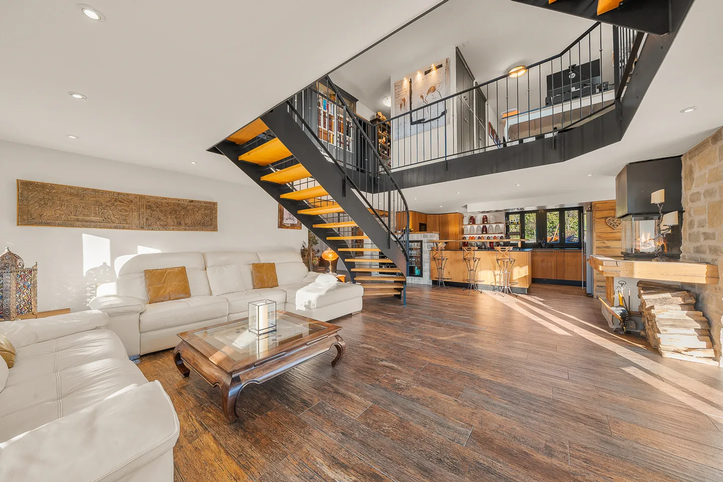 Fully renovated building with character and charm, peaceful location - Photo 1 of 13