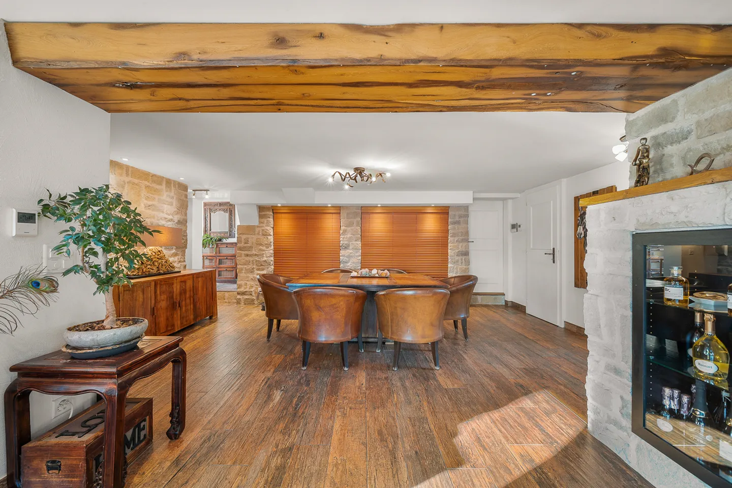 Fully renovated building with character and charm, peaceful location - Photo 2 of 13