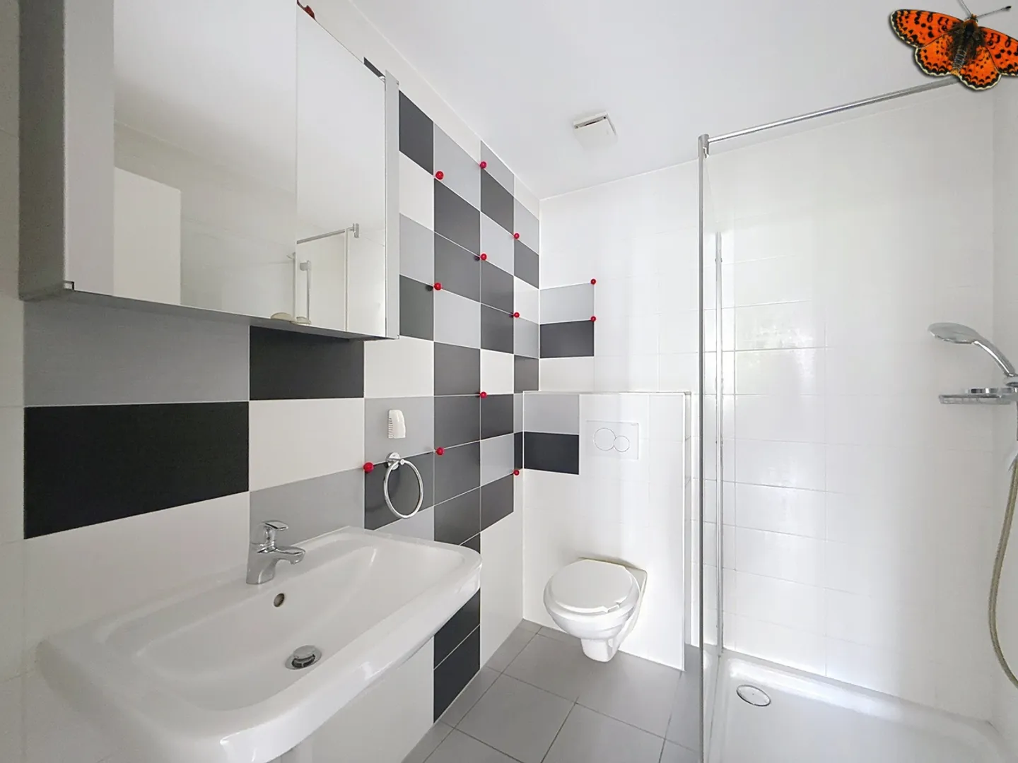 Charmant Appartement avec Cuisine Ouverte - Photo 5 sur 5