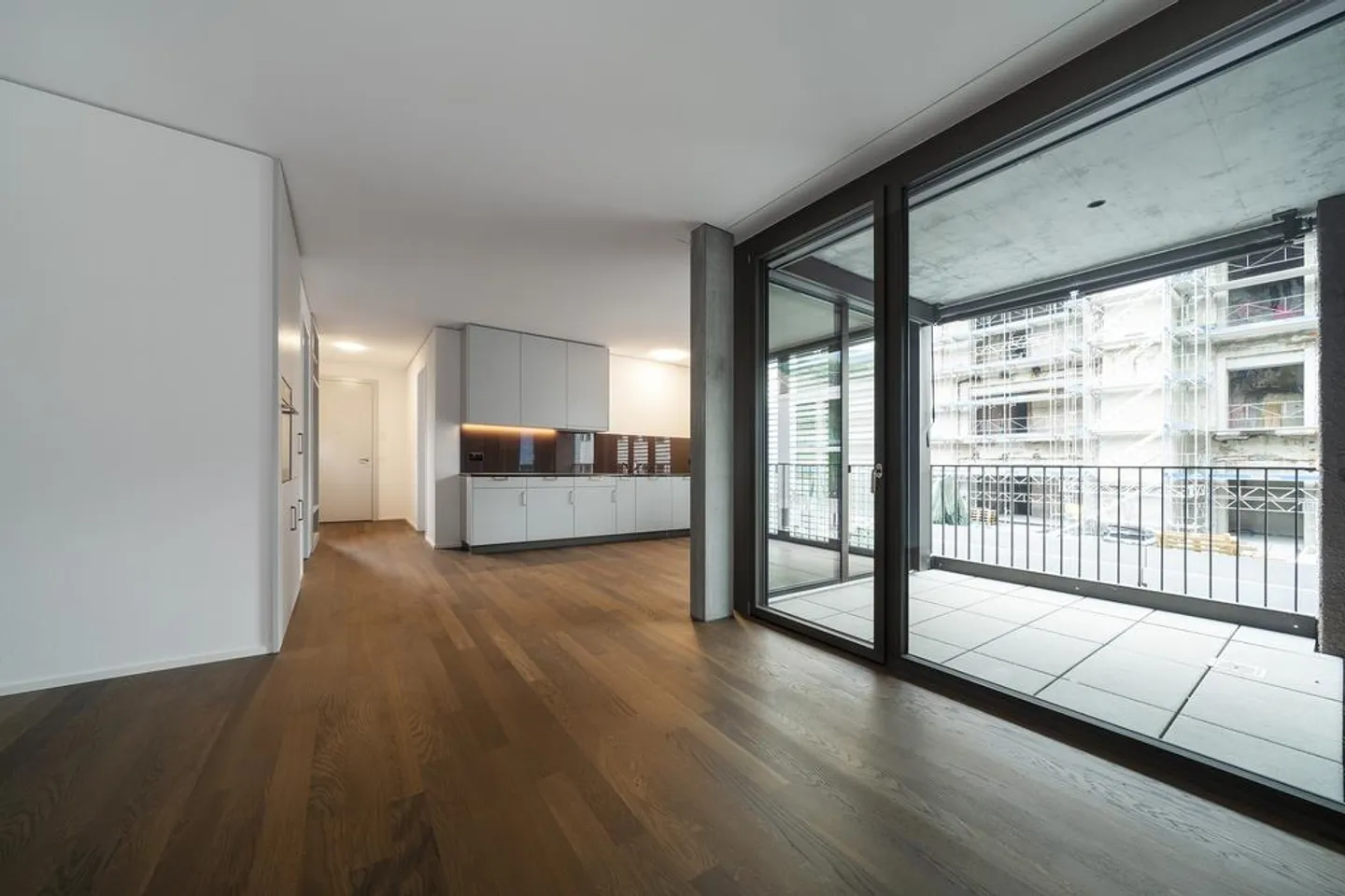 Modern Living in a Relaxed Environment - Photo 2 of 8