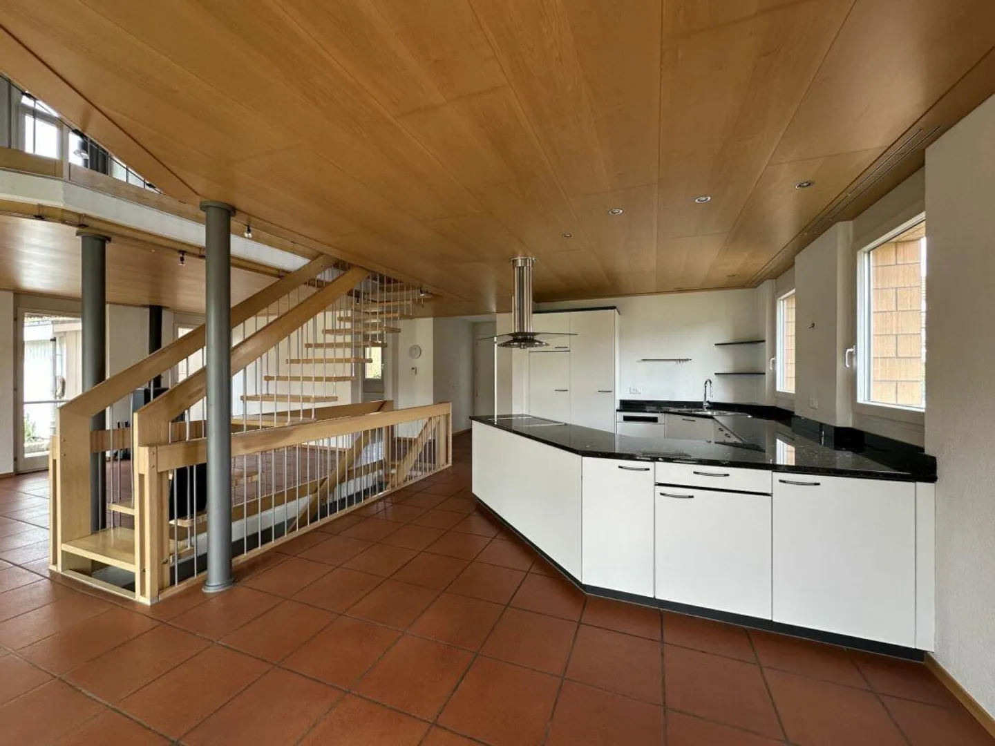 Well-maintained detached house in the countryside - Photo 4 of 13