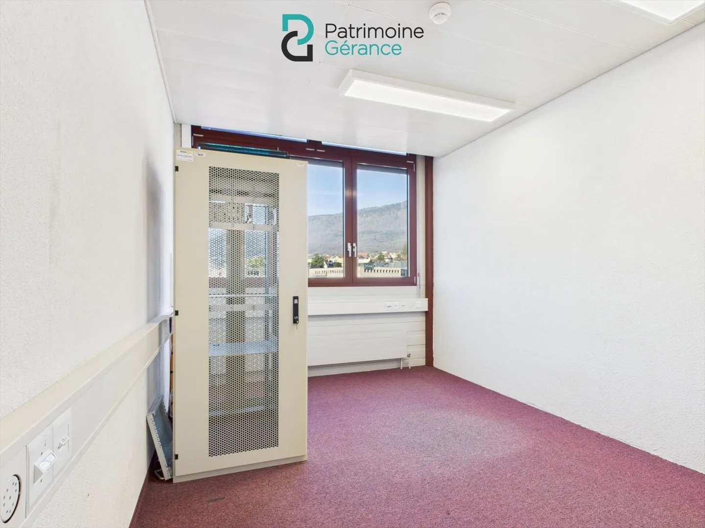 80 m2 ideally located premises - Photo 9 of 9