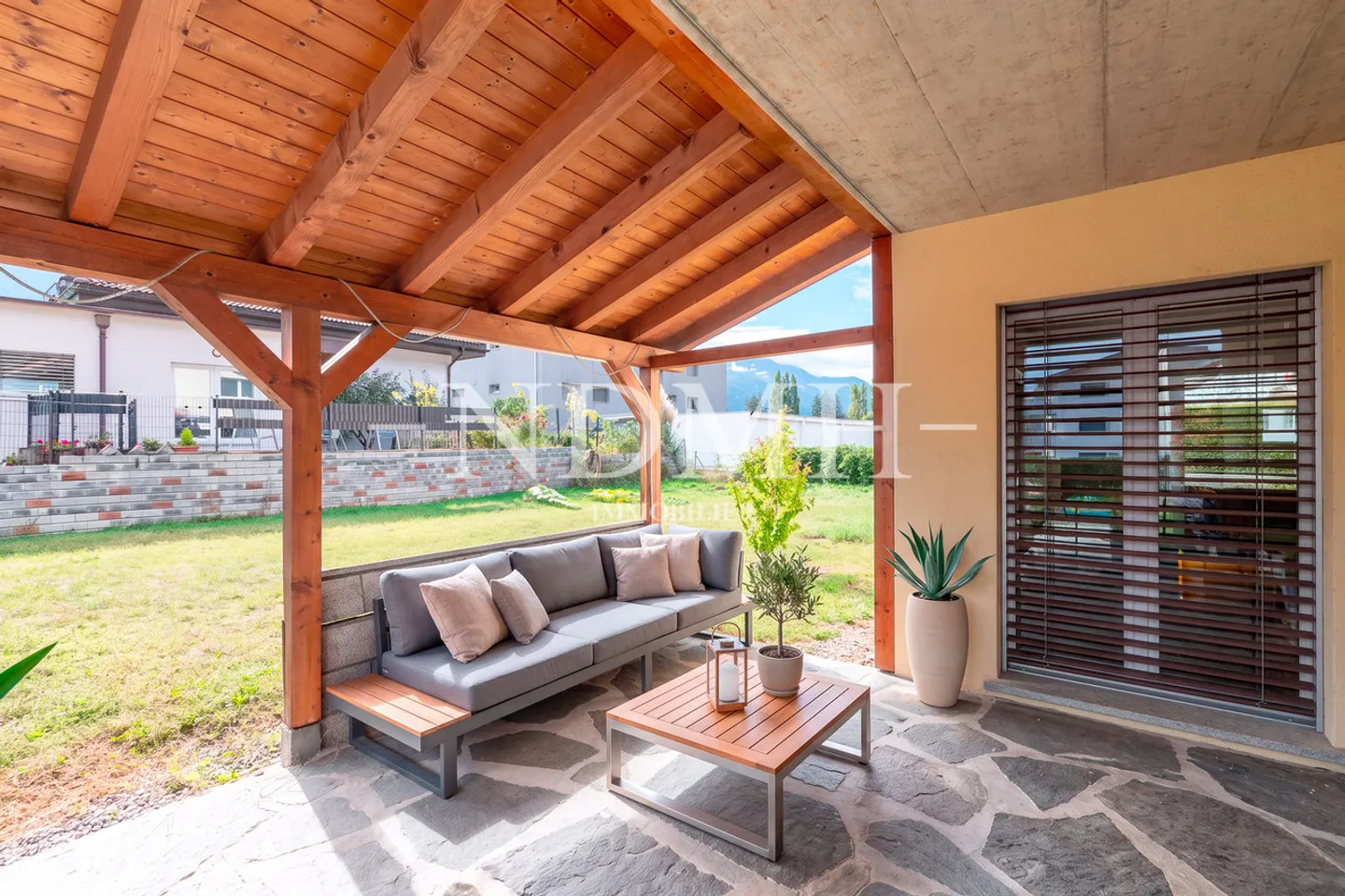 Spacieuse villa familiale avec beau potentiel d'agrandissement - Foto 9 di 10